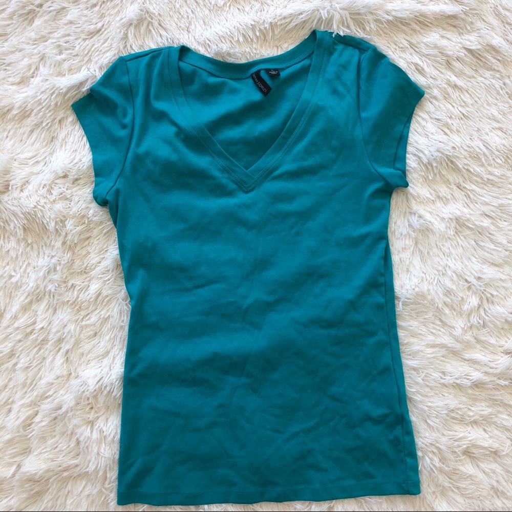 Tee